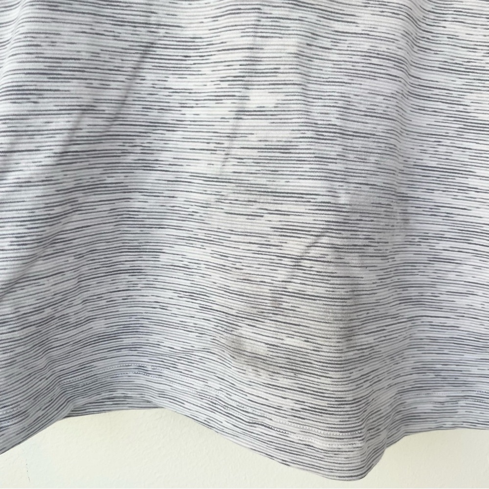 Lululemon Rally Your Heart Tank Wee Are From Space Nimbus Battleship 8 *CROPPED* - Picture 4 of 8